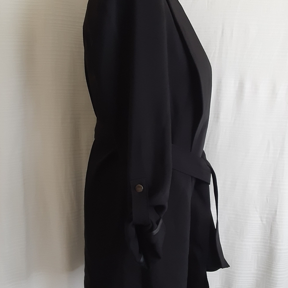 Bar lll black blazer Size XXS 100% Polyester $30 - Picture 2 of 8